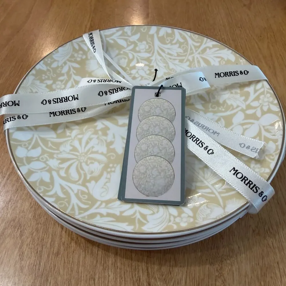 William Morris & Co Compton Appetizer Plates 6.5” Set of 4 Fine China Floral
